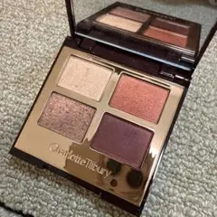 Charlotte Tilburyアイシャドウ　walk of no shameのサムネイル