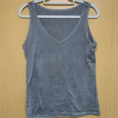 コムサデモードのタンクトップ