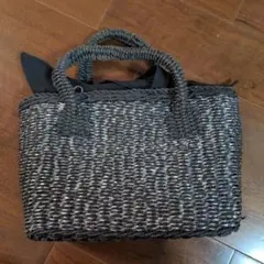 最終お値下！ザラ　シルバー　カゴバッグ　ハンドバッグ