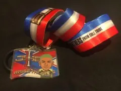 RAISE THE FLAG ネックストラップ ELLY