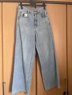 GU ワイドレッグ デニムパンツ ライトブルー