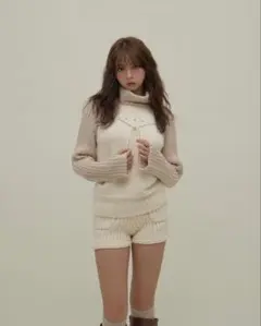 Mary logo loose knit set up ivory - メルカリ