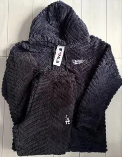 ドジャース パーカー