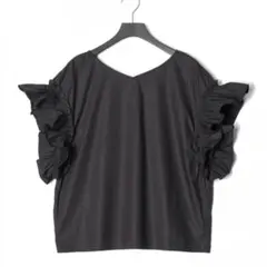 【新品未開封】BEAMS フリルスリーブ 半袖ブラウス ブラック Fのサムネイル