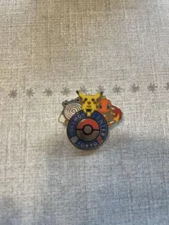 ポケモンセンターオーサカ 初代 ピンバッチ ピカチュウ ゼニガメ