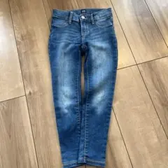 Item thumbnail for item 07fd0465-b61d-48ca-9924-3bd36cb75b27