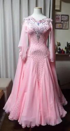 【社交ダンス】クリスアン製　総レース　アイボリー　スタンダードドレス 2025年最新】クリスアン 社交ダンスの人気アイテム - メルカリ