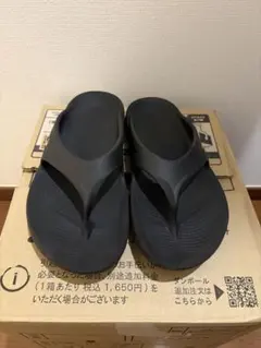 OOFOS OOriginal リカバリーサンダル ブラック 29センチのサムネイル