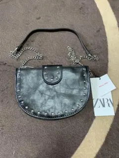 ZARA ザラ　スタッズ付きオバールクロスボディバッグ