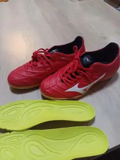 フットサルシューズ 23.5