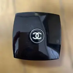 Chanel パウダーチーク ピンク ブラシ付き