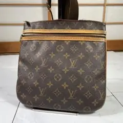 ルイヴィトン モノグラム ポシェット ボスフォール ショルダー
