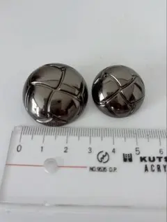 未使用ボタン♡ガンメタ色♡二個セット