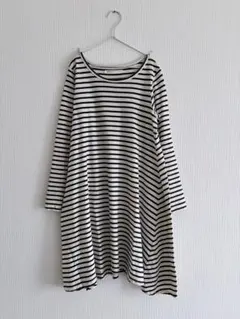 conges payes ボーダーフレアカットワンピースのサムネイル