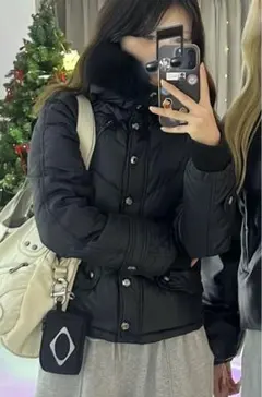 ファー付きダウン