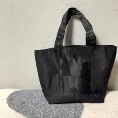 Item thumbnail for item c962c5a3-9b49-44f4-a16f-f883bcb8cfec