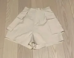 earth ショートパンツ　キュロット　アイボリー　フリーサイズ　新品未使用品のサムネイル