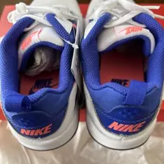 新品 Nike スニーカー 24cm レディース 軽量ランニング