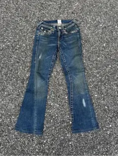 TRUE RELIGION 