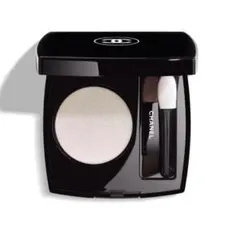 CHANEL オンブル エサンシエル 220 ブランペール