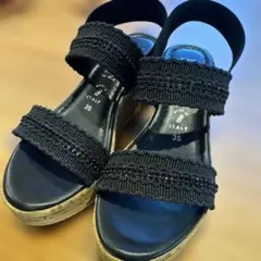 【美品】Made in Italy ウェッジソールサンダル ブラック 35のサムネイル