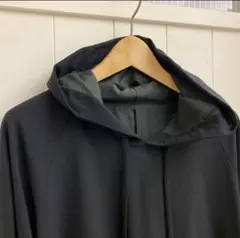 アーツ＆サイエンス　フードプルオーバー