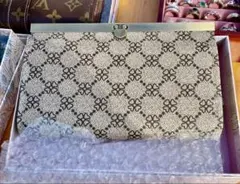 Item thumbnail for item da36bcf0-bcde-4c20-b54e-f40b79ddb0cc