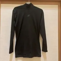 ブラック 長袖 アンダーシャツ