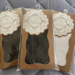 未使用品 柄タイツ 3足CHAUSSETTES ブラック ホワイトM-L