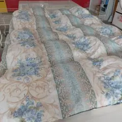 羽毛花柄掛け布団 ブルガリア産 ホワイトダウン 中古