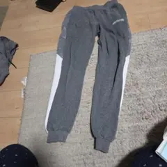 OUTDOOR グレー ロングパンツ　ギャップ　スウェットパンツ　2枚セット