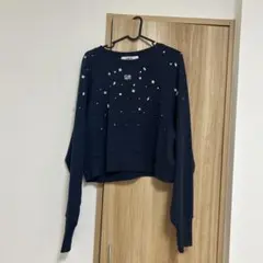 FURFUR ビジュー付きロゴ刺繍スウェットのサムネイル