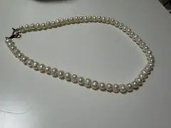 パールネックレスのサムネイル