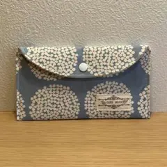 マルチケース　通帳ケース　ハンドメイド　北欧テイスト　サークルフラワー柄
