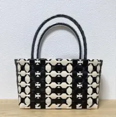 Item thumbnail for item b29d2e92-f191-4953-95ac-6d7ec9812bbe