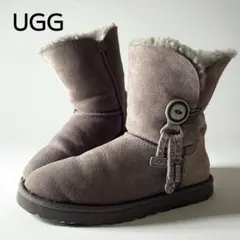 たんこ様希少 UGG アグー グレー ムートンブーツ ベイリーボタン チャーム付