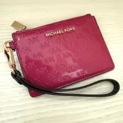 新品MICHAEL KORS コインパース スモール - エンボスMKロゴ