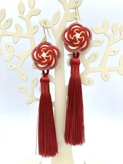 【水引】梅結びのタッセルピアス 長春色