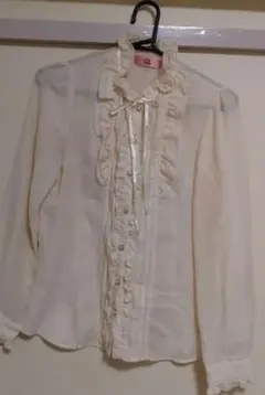 ank　Rouge　フリル付きブラウス