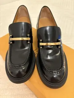 値下 TOD'S フリンジ チェーン ローファー ボルドー - メルカリ