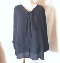 23区　ボウタイ　シフォンブラウス　サイズ44　ネイビー　長袖のサムネイル