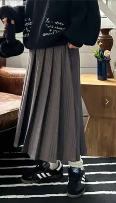 グレー ロング プリーツスカートのサムネイル