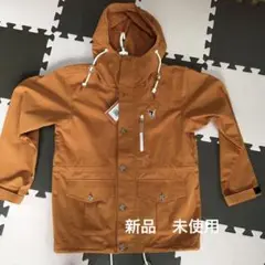 春秋物　パーカージャケット新品未使用