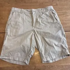 UNIQLO ベージュ ショートパンツ