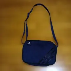adidasポーチ