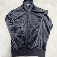 adidas ファイヤーバード ベロアトラックトップ グレーS