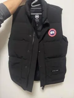 Canada Goose ブラックダウンベスト XS/T