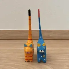 カラフルな猫の置物セット