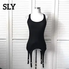 ‪腐様　SLY スライ y2k ガーターデザイン リブタンクトップのサムネイル