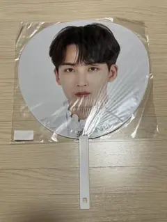SEVENTEEN ジョンハン うちわ コンサート 2025年最新】SEVENTEEN ジョンハン うちわの人気アイテム - メルカリ